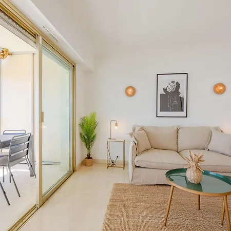 아파트 Georges Iii - With Panoramic View Of