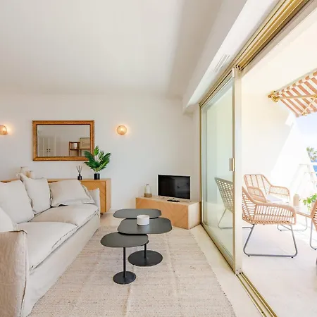 아파트 Georges Iii - With Panoramic View Of *